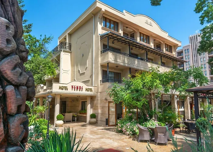 Venus Готель 2*