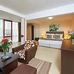 Venus Hotel 2*