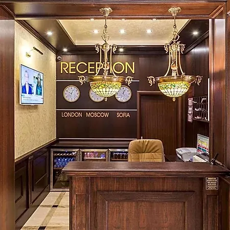 Venus Hotel 2*