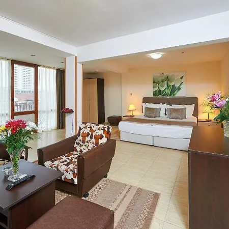 Venus Hotel 2*
